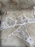 Sexy Lingerie French Style Ultra-Thin Sexy See-Through Mesh Embroidery Big Chest Minimizing Anti-Sagging